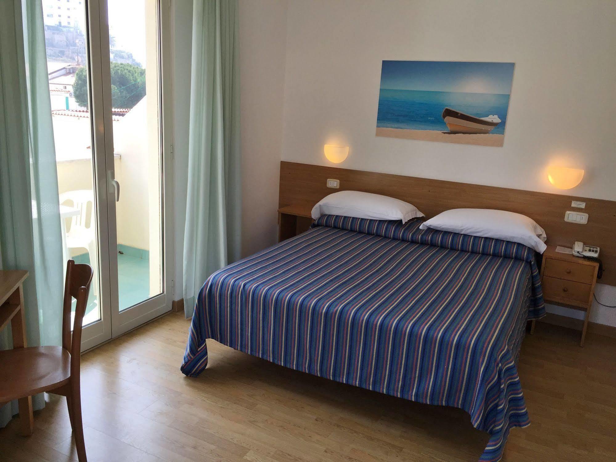 Hotel Mayor Sperlonga Exteriér fotografie